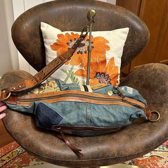 COACH DENIM HOBO BAG HANGTAGS 10016 LIMITED EDITION PATCHWORK Y2K CRESCENT RARE - Picture 14 of 17